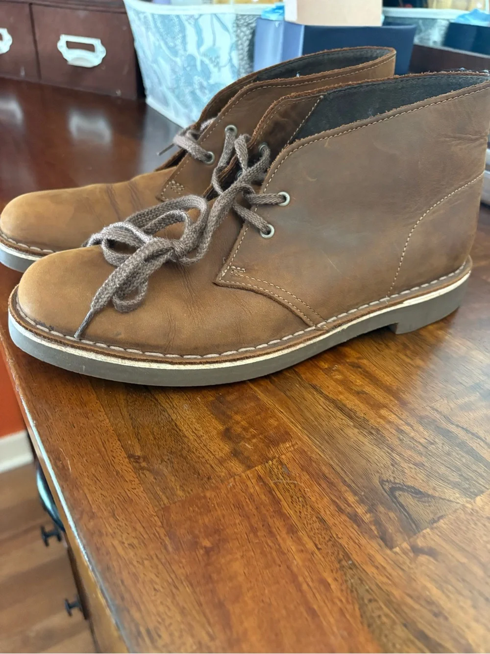 Clarks Originals Desert Beeswax Brown Leather Crepe Sole Chukka Boots Men's 8 M